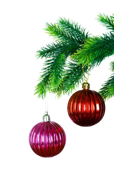 Weihnachtsschmuck am Baum — Stockfoto