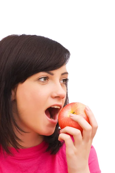 Девушка с красным яблоком изолированы на белом — стоковое фото