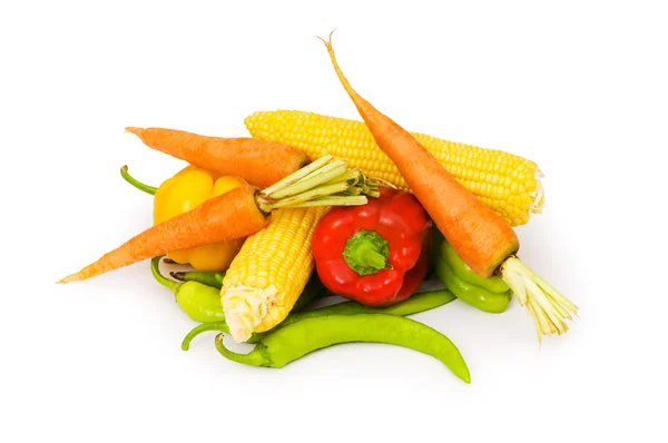 Olika grönsaker isolerade — Stockfoto