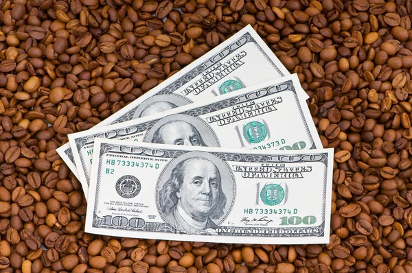 A kávé és a dollárt közelről — Stock Fotó