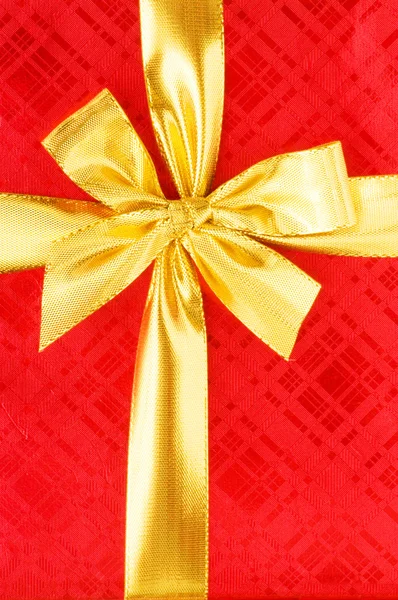 Close up of red gift box with bow — Stock Photo, Image
