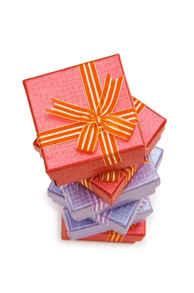 Cajas de regalo aisladas en el blanco — Foto de Stock