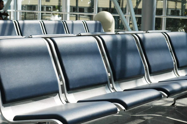 Empty seats at the airport — Stock Photo, Image