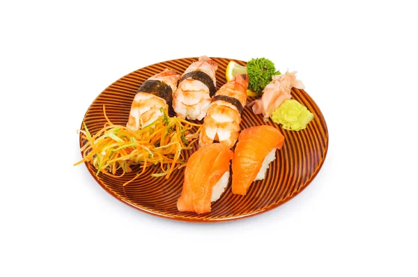Πιάτο σούσι απομονωμένη στο λευκό — Φωτογραφία Αρχείου