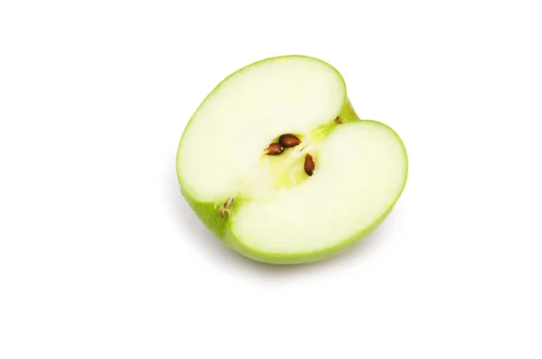 Яблучний шматок ізольований на білому — стокове фото