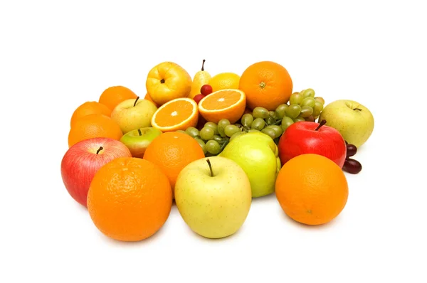 Vários frutos isolados no branco — Fotografia de Stock