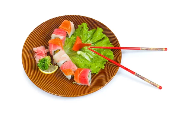 Placa de sushi aislada en el blanco —  Fotos de Stock