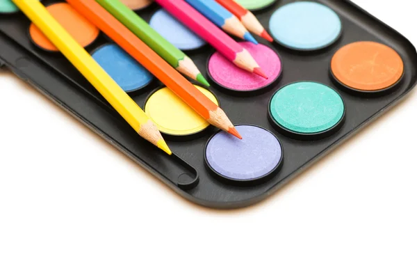 Palette and pencils isolated — Stock Photo, Image