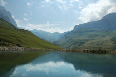 dağlarda yaz gün