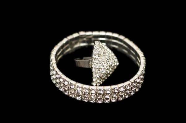 Bracelet and ring isolated — Stock Photo, Image