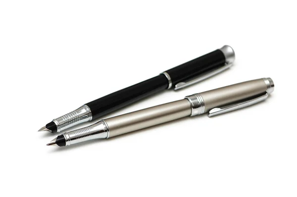 Dwa długopisy na białym tle — Zdjęcie stockowe