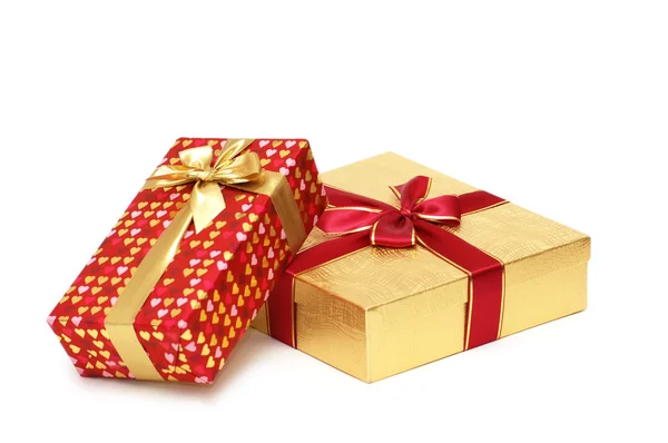 Zwei Geschenkboxen isoliert auf weiß — Stockfoto