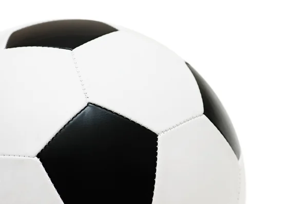 Voetbal met witte en zwarte vijfhoeken — Stockfoto