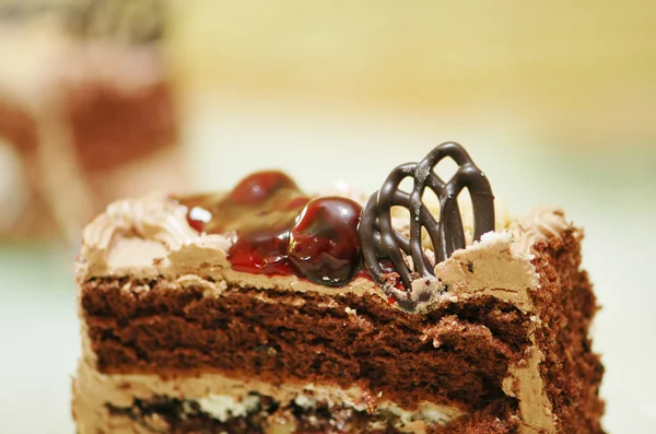 Primo piano di fetta di torta con cioccolato — Foto Stock