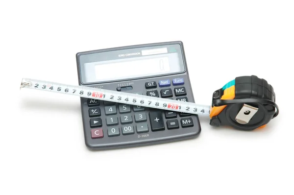 Kalkulator i miara na białym tle — Zdjęcie stockowe