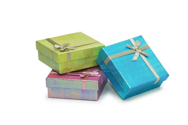 Cajas de regalo aisladas en el blanco — Foto de Stock