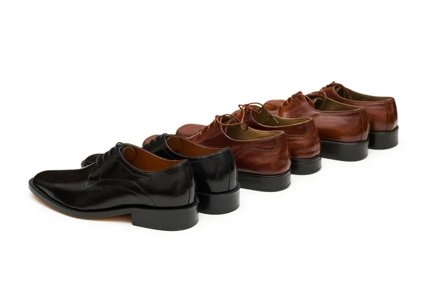 Verschiedene Männchen Schuhe isoliert — Stockfoto