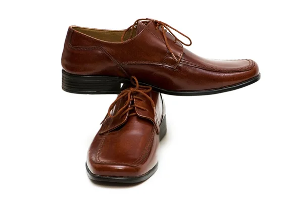 Coppia di scarpe maschili isolate — Foto Stock