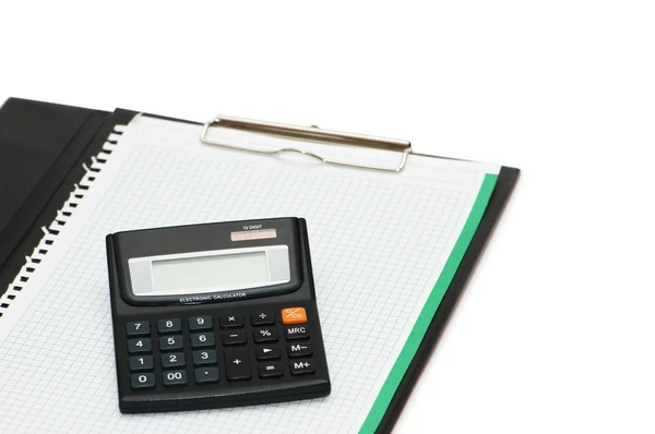 Kalkulačka nad pořadače, samostatný — Stock fotografie