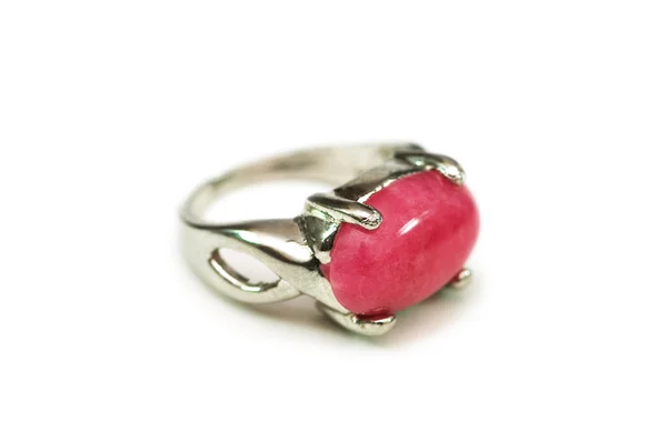 Ring mit rotem Stein isoliert — Stockfoto