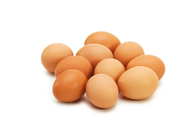 Grupo de ovos isolados no branco — Fotografia de Stock