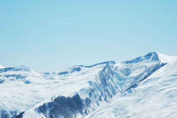 Ψηλά βουνά κάτω από χιόνι — Φωτογραφία Αρχείου