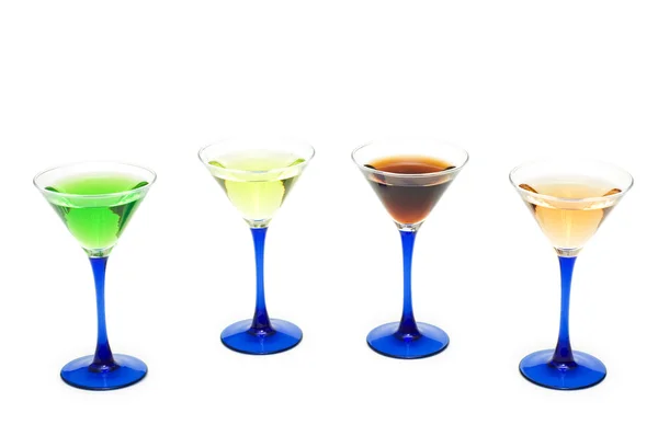 Olika cocktails isolerats — Stockfoto