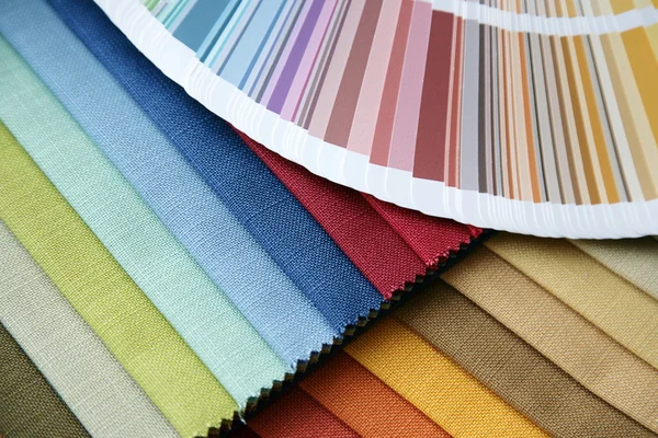 Textilie a otevřené Barva karty — Stock fotografie