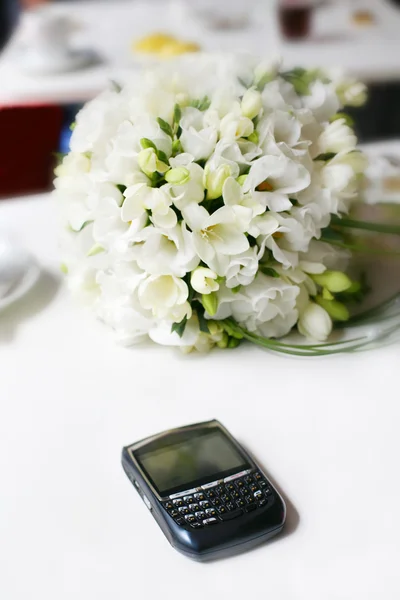 ramo de novia con el teléfono