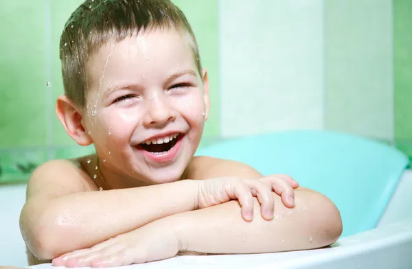The boy in the bathroom — Stock Photo, Image
