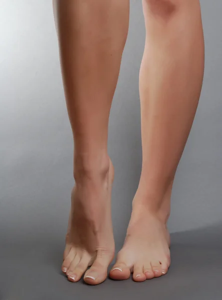 Vrouwelijke voet — Stockfoto