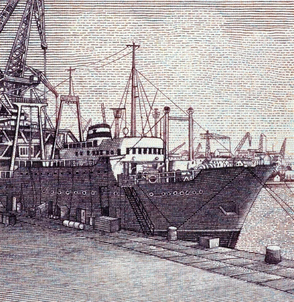 Ship in harbor — Stock Photo, Image