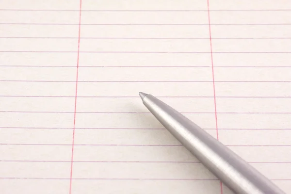 Bloco de notas e caneta — Fotografia de Stock