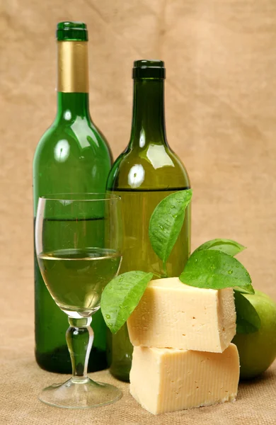 葡萄酒和奶酪 — 图库照片