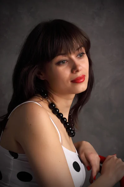Close-up retrato de uma jovem mulher — Fotografia de Stock