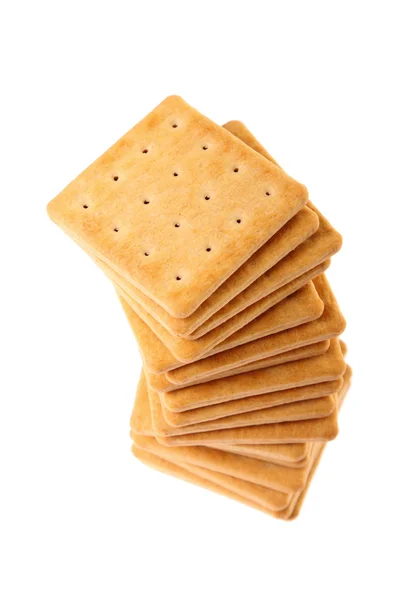 Stapel van crackers geïsoleerd op wit — Stockfoto