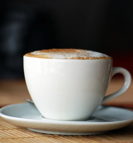 Copo de cappuccino — Fotografia de Stock