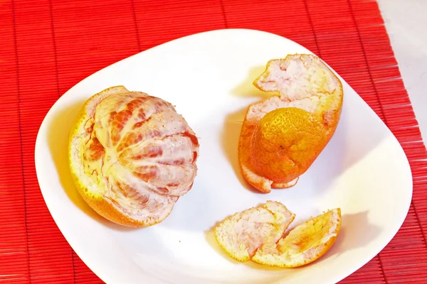 Polovinu připravené grapefruitu — Stock fotografie