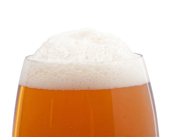 Vidrio con espuma de cerveza — Foto de Stock
