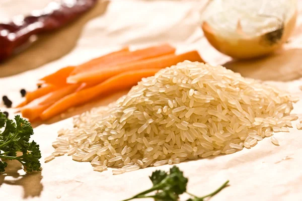 Surowy ryż — Zdjęcie stockowe