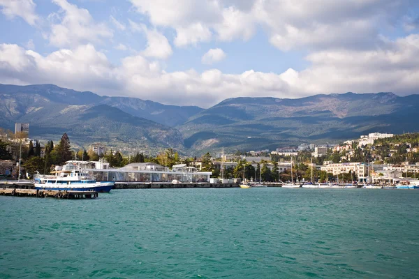Puerto de Yalta — Foto de Stock