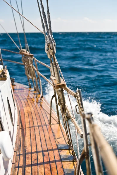 Jacht na morzu Zdjęcia Stockowe bez tantiem