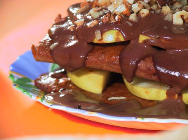 tatlı olarak çikolatalı kek