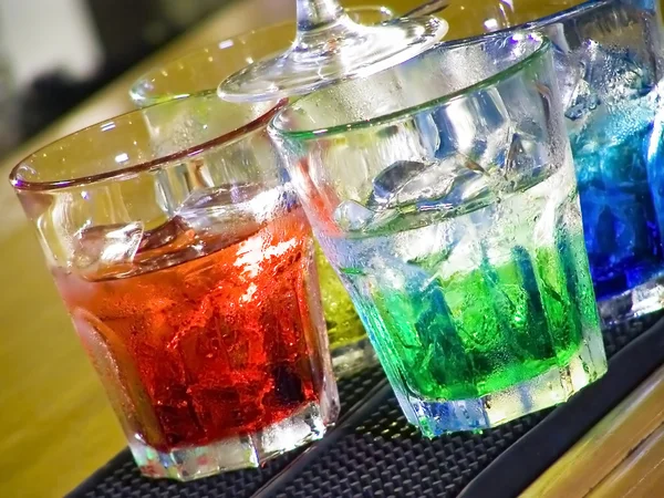 Färggrann cocktail Stockfoto
