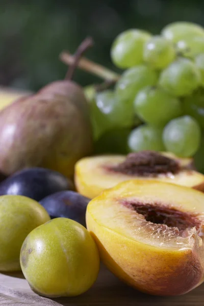 La fruta es naturaleza muerta —  Fotos de Stock