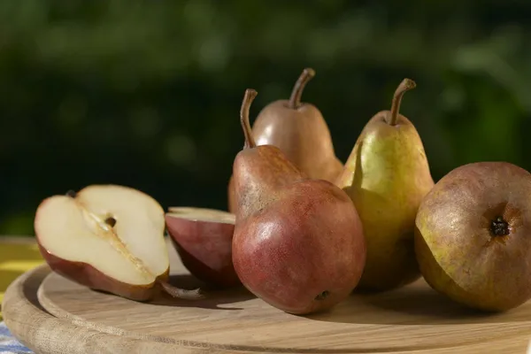 Pears stilleben — Stockfoto