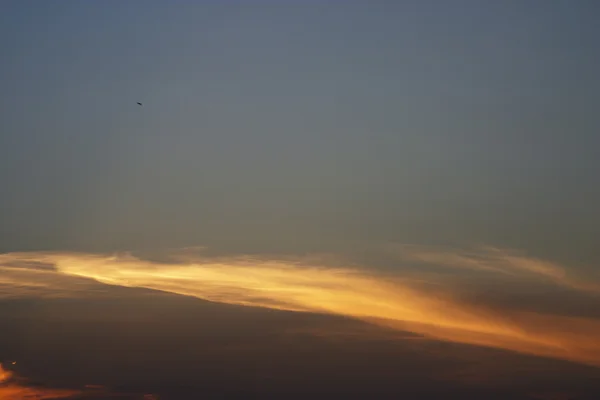 Sonnenuntergang hohe Wolken — Stockfoto
