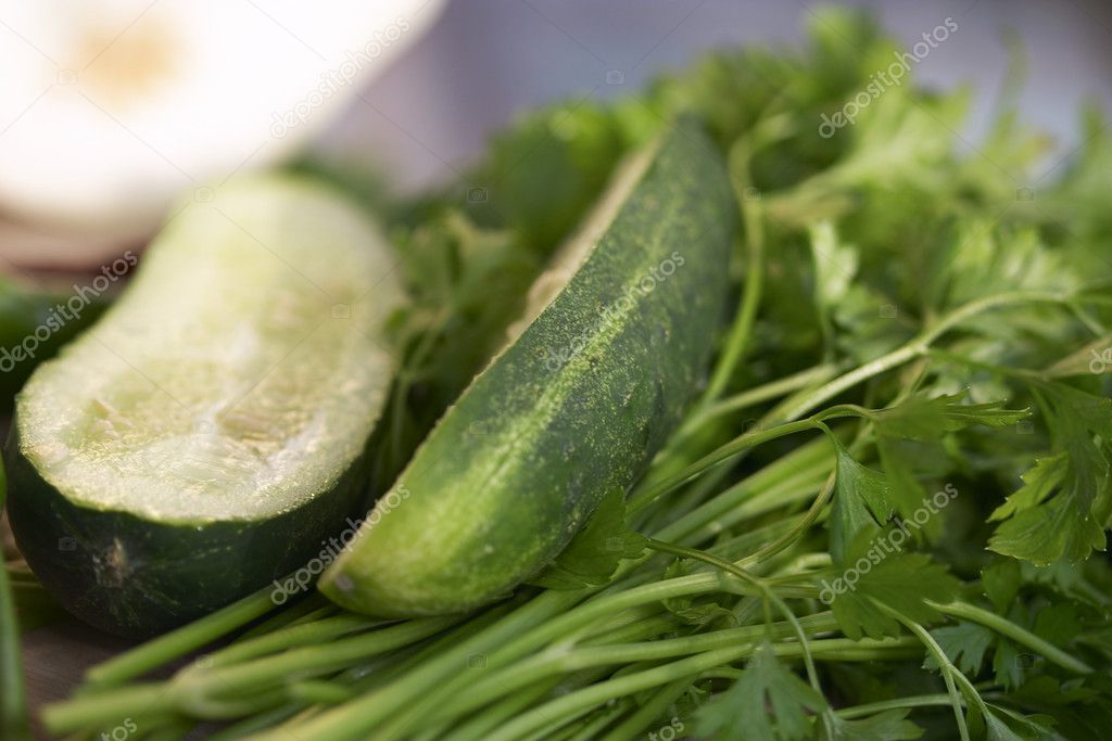 sliced cucumber | 图库照片 08 gennady kravetsky #1477960