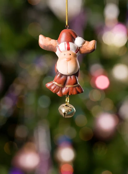 クリスマスのおもちゃ - 木と光の鹿 — ストック写真