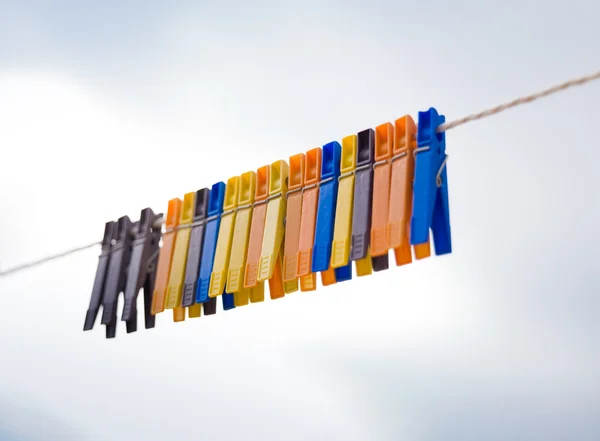 Colorful clothepins on the line 2 — Stock Photo, Image